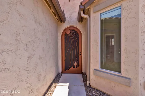 Property Slideshow image 3 of 39 | 31301 s hildogo dr, Oracle, AZ, 85623