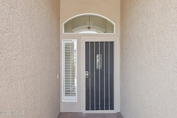 Property Slideshow image 3 of 31 | 35890 s mesa ridge dr, Tucson, AZ, 85739