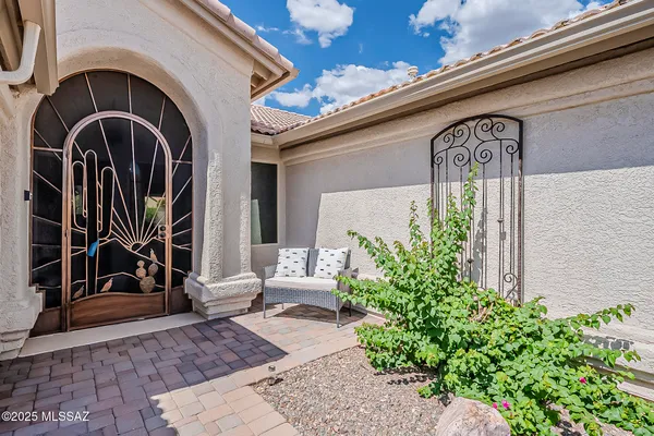 Property Slideshow image 3 of 43 | 65000 e canyon dr, Saddlebrooke, AZ, 85739