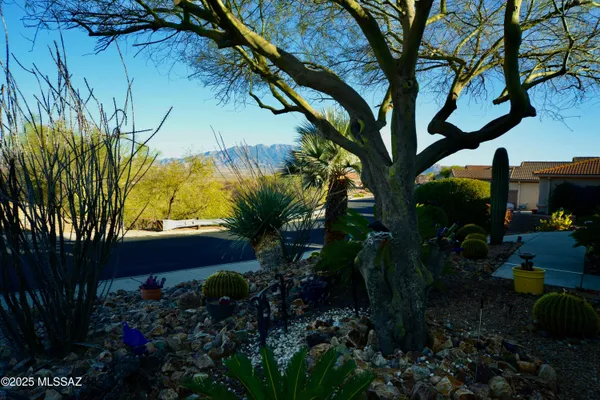 Property Slideshow image 3 of 46 | 2267 w calle casas lindas, Green Valley, AZ, 85622