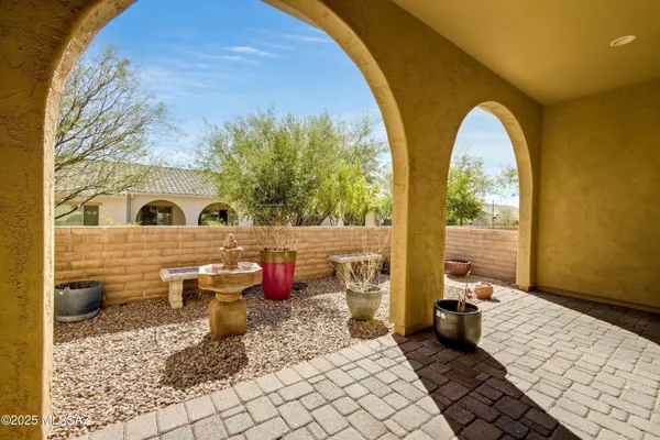 Property Slideshow image 3 of 43 | 1075 n echo ranch dr, Green Valley, AZ, 85614