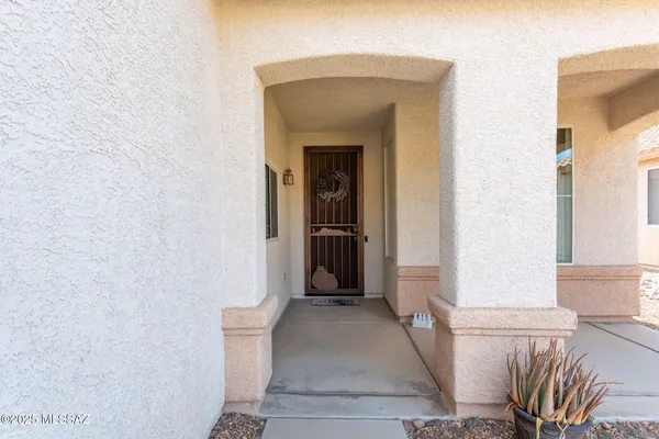 Property Slideshow image 3 of 36 | 9454 n whispering shadows way, Tucson, AZ, 85743