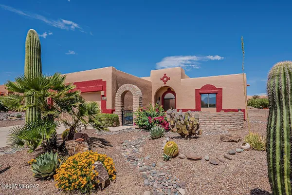 Property Slideshow image 2 of 31 | 810 s corte monte cristo, Green Valley, AZ, 85614