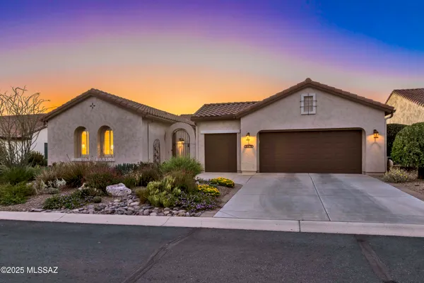 Property Slideshow image 2 of 51 | 59978 e amur ln, Oracle, AZ, 85623