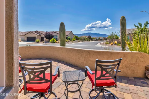 Property Slideshow image 3 of 50 | 60998 e angora pl, Oracle, AZ, 85623