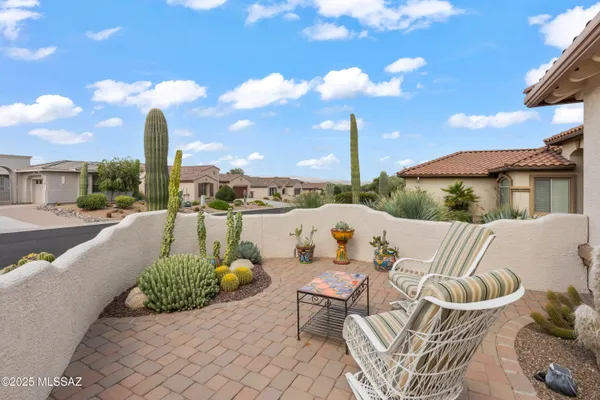 Property Slideshow image 3 of 40 | 758 n alexis loop, Green Valley, AZ, 85614