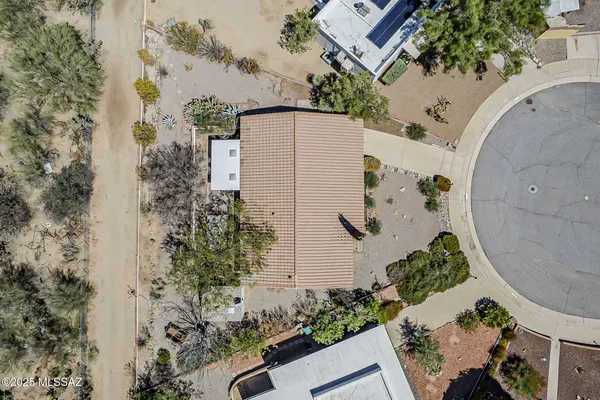 Property Slideshow image 2 of 51 | 316 s abrego dr, Green Valley, AZ, 85614