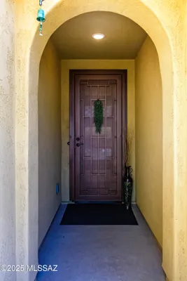 Property Slideshow image 2 of 38 | 1618 e horned lark dr, Green Valley, AZ, 85614