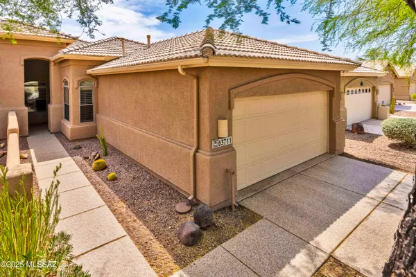 Property Slideshow image 2 of 41 | 63711 e haven ln, Tucson, AZ, 85739