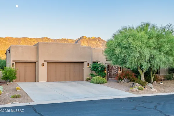 Property Slideshow image 2 of 48 | 36775 s desert sky ln, Tucson, AZ, 85739
