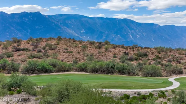 Property Slideshow image 3 of 50 | 62105 e valley crest ct, Saddlebrooke, AZ, 85739