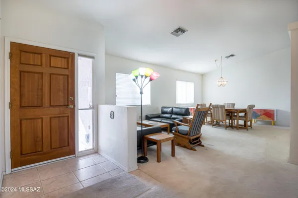 Property Slideshow image 3 of 21 | 1739 w circulo de la pinata, Green Valley, AZ, 85622