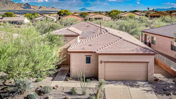 Property Slideshow image 2 of 50 | 991 w calle artistica, Green Valley, AZ, 85614