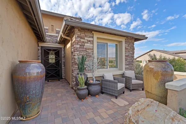 Property Slideshow image 2 of 50 | 61597 e marble dr, Oracle, AZ, 85623