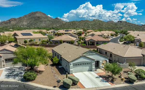 Property Slideshow image 3 of 45 | 5178 w navajo mesa pl, Marana, AZ, 85658