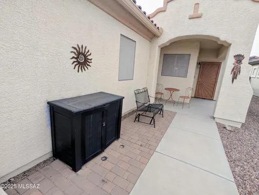 Property Slideshow image 3 of 40 | 111 w calle moncayo, Sahuarita, AZ, 85629