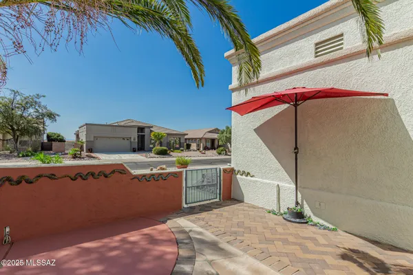 Property Slideshow image 3 of 34 | 1680 w mariquita st, Green Valley, AZ, 85622