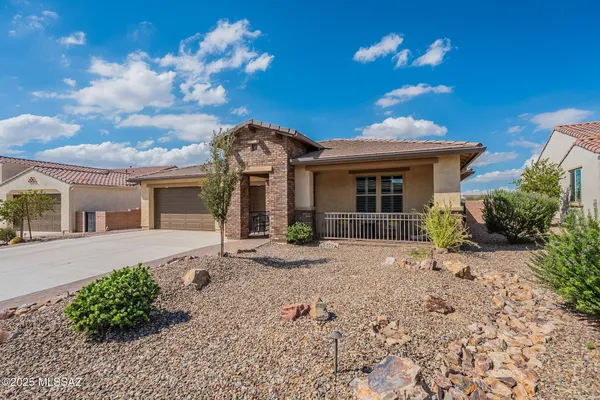 Property Slideshow image 3 of 52 | 2499 e rolling meadow ln, Green Valley, AZ, 85614