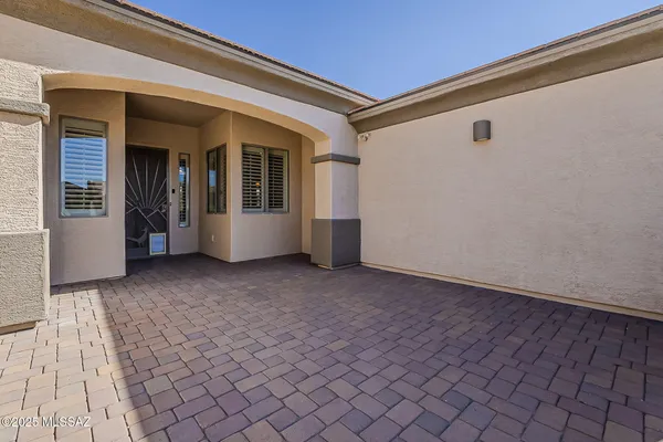 Property Slideshow image 3 of 35 | 1112 w tenniel dr, Green Valley, AZ, 85614