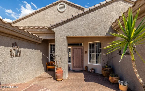 Property Slideshow image 3 of 45 | 13730 n heritage canyon dr, Marana, AZ, 85658