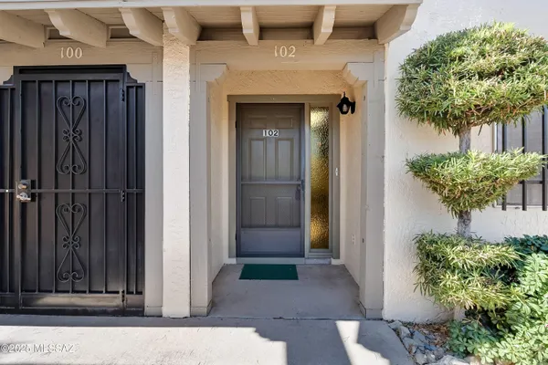 Property Slideshow image 2 of 15 | 102 w calle del tiempo, Green Valley, AZ, 85614