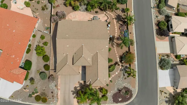 Property Slideshow image 2 of 50 | 37761 s hill side dr, Tucson, AZ, 85739