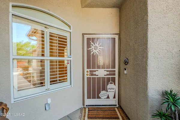 Property Slideshow image 3 of 36 | 64540 e wind ridge cir, Tucson, AZ, 85739