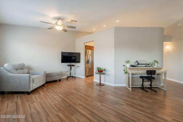 Property Slideshow image 3 of 26 | 1493 w hidden crest ct, Green Valley, AZ, 85622