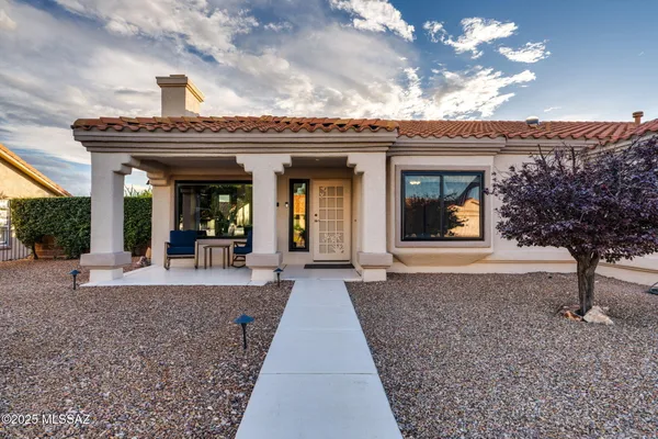 Property Slideshow image 3 of 49 | 14705 n palm ridge dr, Oro Valley, AZ, 85755