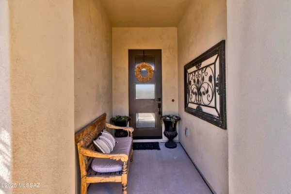 Property Slideshow image 2 of 41 | 30786 s sand hurst ln, Oracle, AZ, 85623
