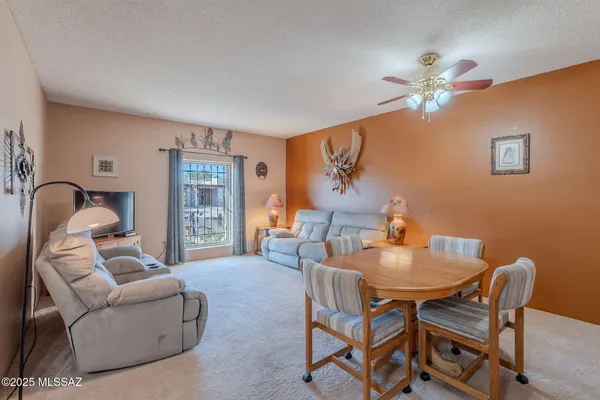 Property Slideshow image 3 of 17 | 2853 s calle flamenco, Green Valley, AZ, 85622