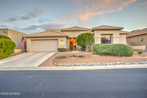 Property Slideshow image 3 of 32 | 62583 e amberwood dr, Saddlebrooke, AZ, 85739