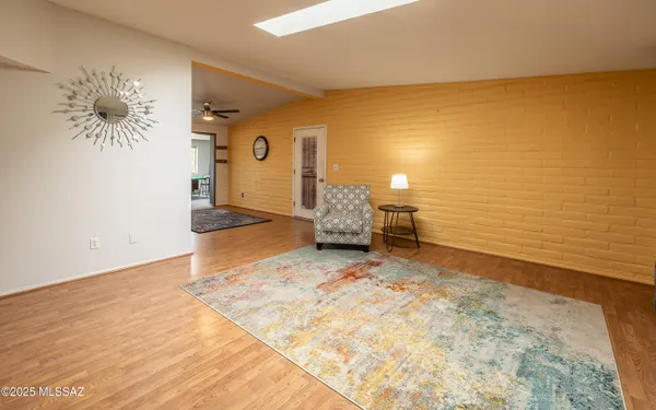 Property Slideshow image 3 of 35 | 240 e el viento, Green Valley, AZ, 85614