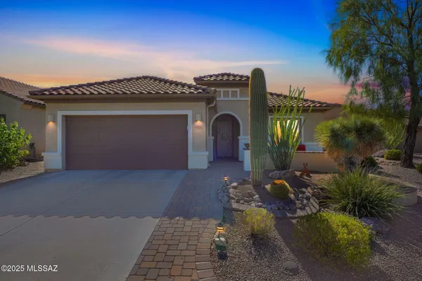 Property Slideshow image 2 of 51 | 14042 e huppenthal blvd, Vail, AZ, 85641