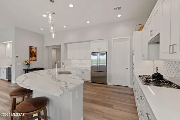 Property Slideshow image 3 of 33 | 61438 e shale rd, Oracle, AZ, 85623