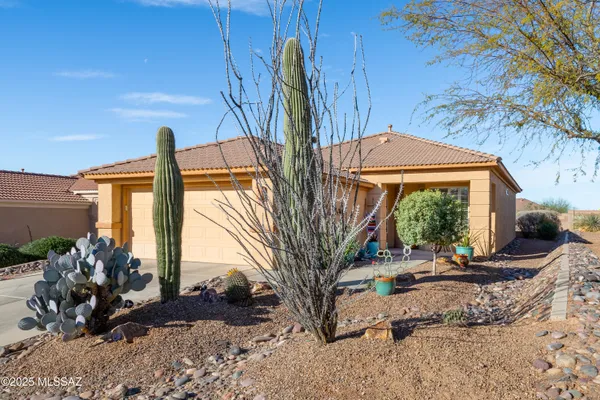 Property Slideshow image 2 of 34 | 5373 w winding desert dr, Marana, AZ, 85658