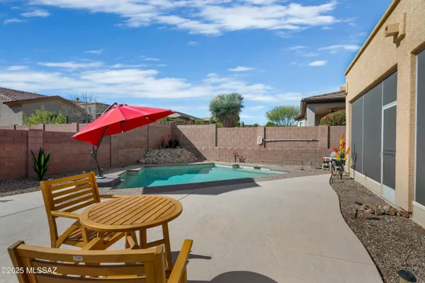 Property Slideshow image 2 of 31 | 1137 w bosch dr, Green Valley, AZ, 85614