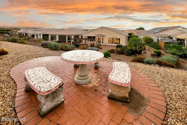 Property Slideshow image 3 of 50 | 345 w continental vista pl, Green Valley, AZ, 85614