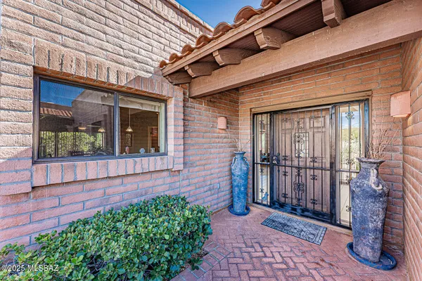 Property Slideshow image 3 of 43 | 2051 w via del picamaderos, Green Valley, AZ, 85622