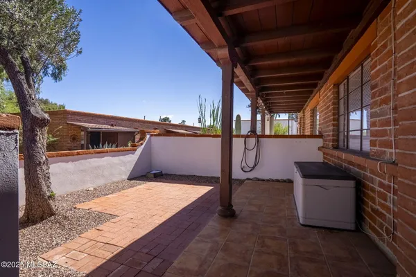 Property Slideshow image 3 of 16 | 344 s paseo pena b, Green Valley, AZ, 85614