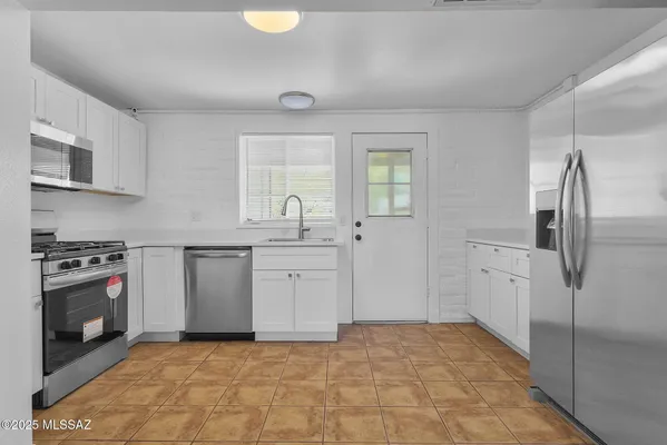 Property Slideshow image 2 of 26 | 344 s paseo pena b, Green Valley, AZ, 85614