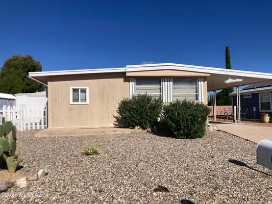 Property Slideshow image 3 of 18 | 176 w rama dr, Green Valley, AZ, 85614