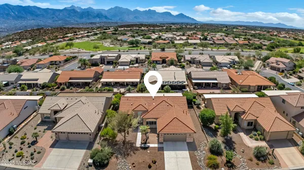 Property Slideshow image 2 of 50 | 63347 e squash blossom ln, Tucson, AZ, 85739