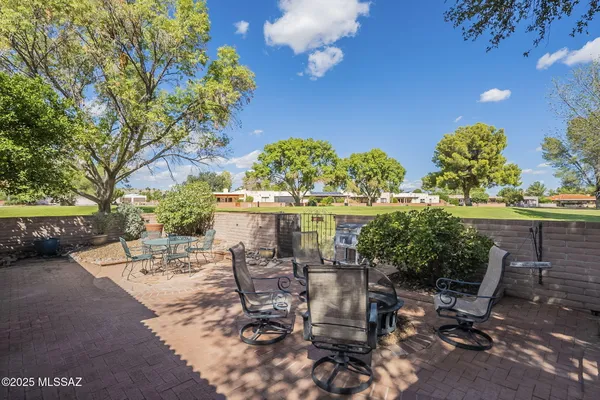 Property Slideshow image 2 of 50 | 1006 n paseo iris, Green Valley, AZ, 85614