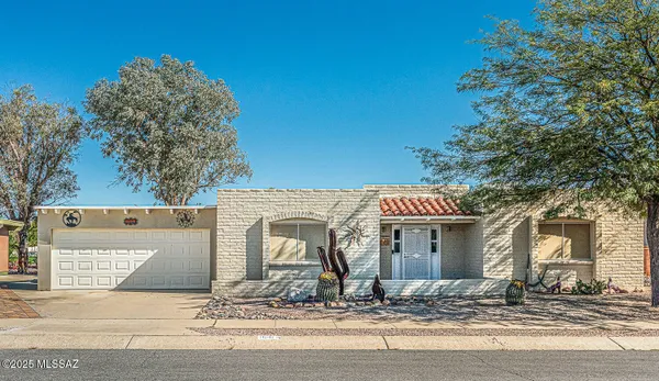 Property Slideshow image 2 of 47 | 1841 s san ray, Green Valley, AZ, 85614