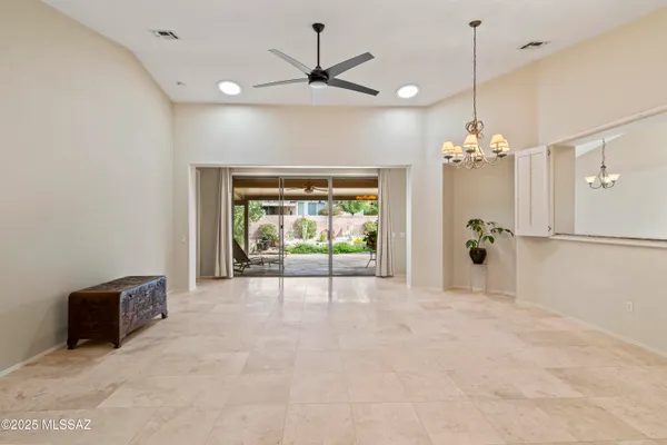 Property Slideshow image 3 of 42 | 7718 w madrigal dr, Tucson, AZ, 85743