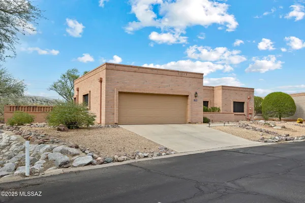 Property Slideshow image 3 of 44 | 1830 w camino urbano, Green Valley, AZ, 85622