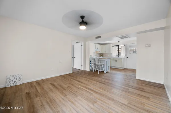 Property Slideshow image 2 of 36 | 435 s paseo lobo b, Green Valley, AZ, 85614