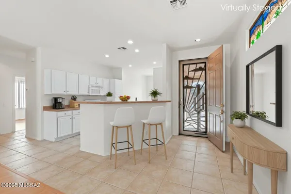 Property Slideshow image 3 of 46 | 9349 n sombrero canyon dr, Tucson, AZ, 85743