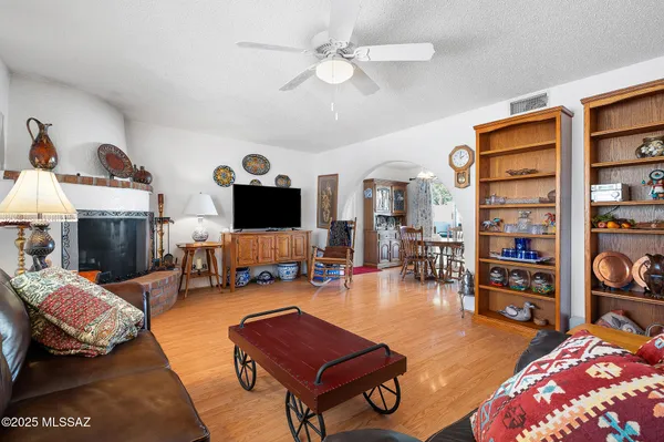 Property Slideshow image 3 of 20 | 57 e santa belia, Green Valley, AZ, 85614